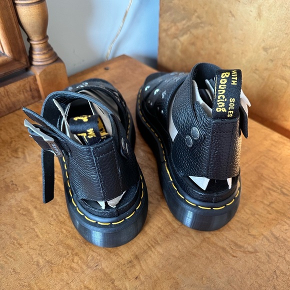 NWT Dr. Martens Black Clarissa II Quad Sandals with Stud Accents in size USW9 - Picture 4 of 7